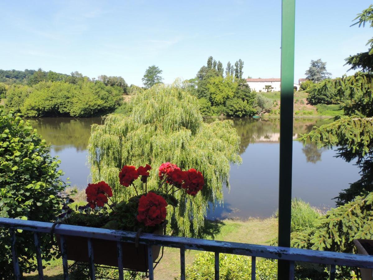 Le Jardin Des Cygnes Pineuilh Exterior photo